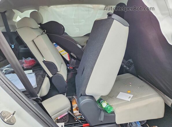 3VV1B7AX1MM145670 2021 VOLKSWAGEN TIGUAN Белый Вид задней части салона