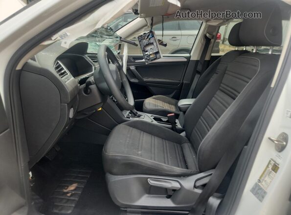 3VV1B7AX1NM000338 2022 VOLKSWAGEN TIGUAN White Панорамний вид салону 360°