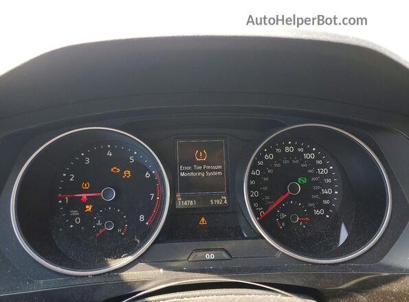 3VV1B7AX2JM036114 2018 VOLKSWAGEN TIGUAN White Вид щитка приладів