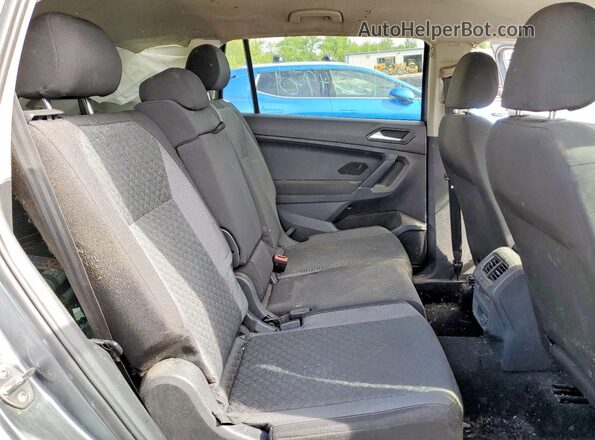 3VV1B7AX2JM074054 2018 VOLKSWAGEN TIGUAN Gray უკანა სალონის ხედი