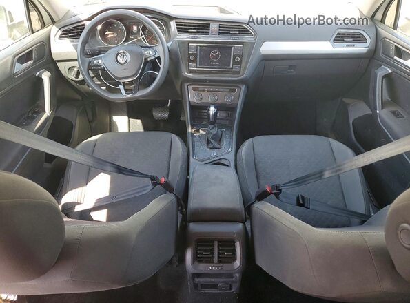 3VV1B7AX2LM020014 2020 VOLKSWAGEN TIGUAN White Вид панелі приладів