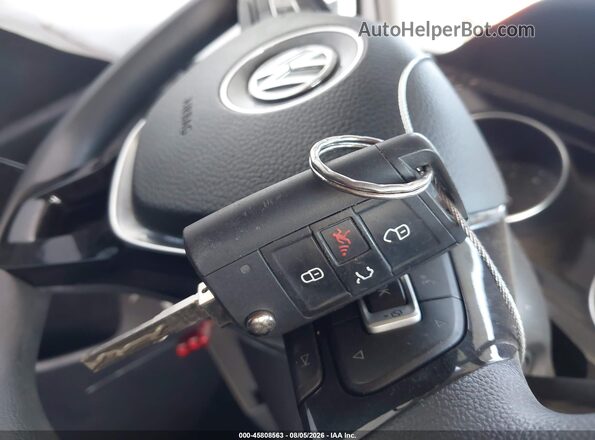 3VV1B7AX2LM128391 2020 VOLKSWAGEN TIGUAN White Dashboard view