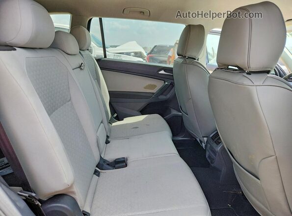 3VV1B7AX2LM151234 2020 VOLKSWAGEN TIGUAN Серый Вид задних сидений