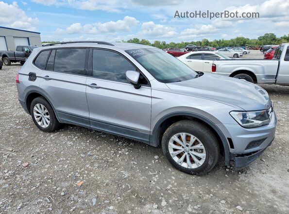 3VV1B7AX2LM156871 2020 VOLKSWAGEN TIGUAN Серебряный Передняя правая четверть