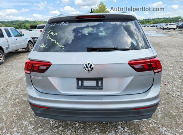 3VV1B7AX2LM156871 2020 VOLKSWAGEN TIGUAN Серебряный Вид сзади