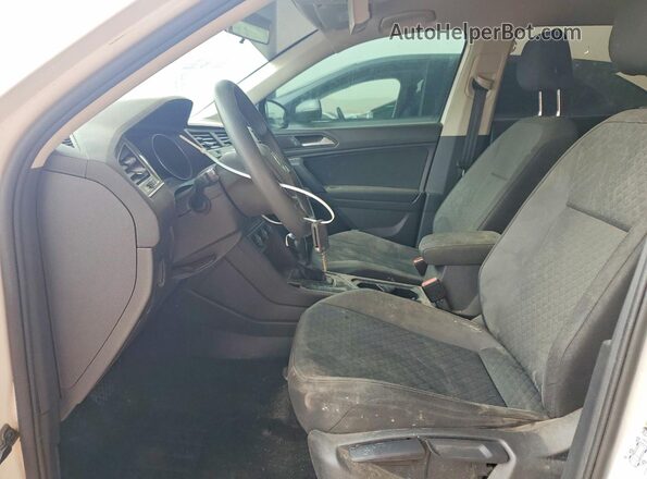 3VV1B7AX3KM183415 2019 VOLKSWAGEN TIGUAN White Вид салону спереду