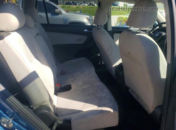 3VV1B7AX3KM198965 2019 VOLKSWAGEN TIGUAN Blue Вид задньої частини салону