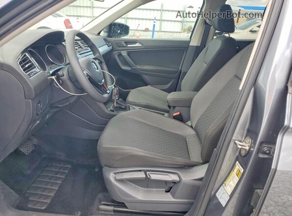 3VV1B7AX3LM132563 2020 VOLKSWAGEN TIGUAN Gray Սալոնի դիմացի տեսք
