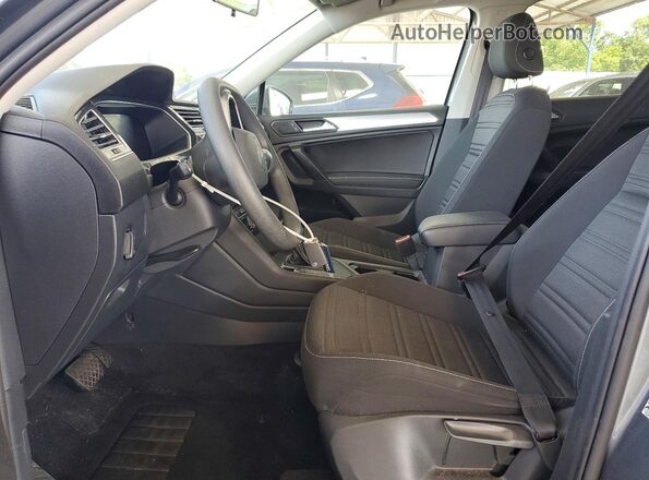 3VV1B7AX3NM153013 2022 VOLKSWAGEN TIGUAN Gray Front interior view