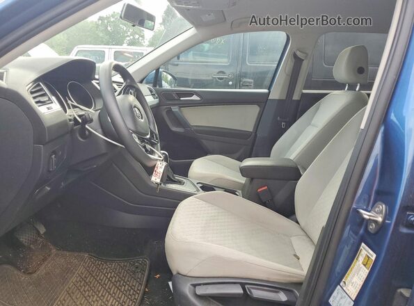 3VV1B7AX4LM167418 2020 VOLKSWAGEN TIGUAN Blue Vista interior delantera