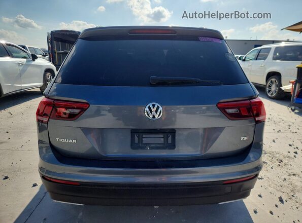 3VV1B7AX5JM054509 2018 VOLKSWAGEN TIGUAN Серый Вид сзади
