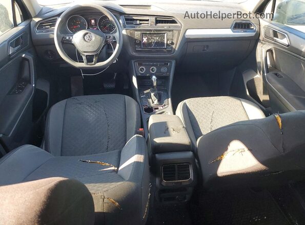 3VV1B7AX5JM109668 2018 VOLKSWAGEN TIGUAN Green Вид панелі приладів