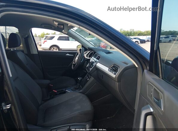 3VV1B7AX6KM059395 2019 VOLKSWAGEN TIGUAN Black Front interior view