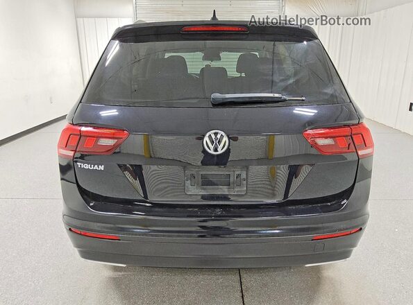 3VV1B7AX7LM180681 2020 VOLKSWAGEN TIGUAN Black Вид ззаду