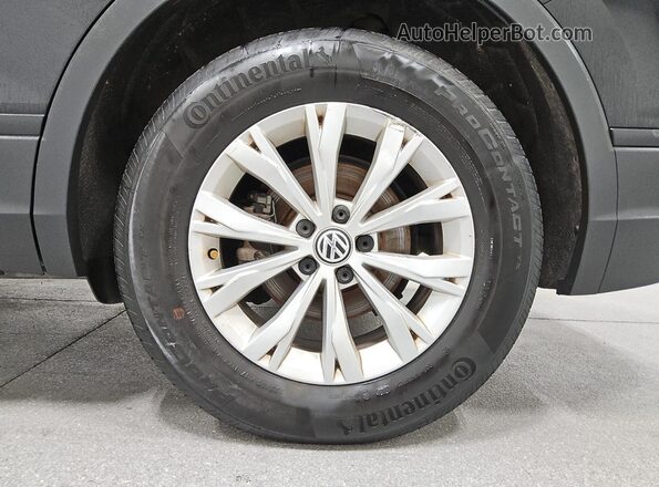 3VV1B7AX7LM180681 2020 VOLKSWAGEN TIGUAN Black 