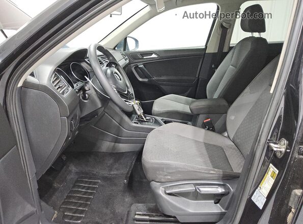 3VV1B7AX7LM180681 2020 VOLKSWAGEN TIGUAN Black 