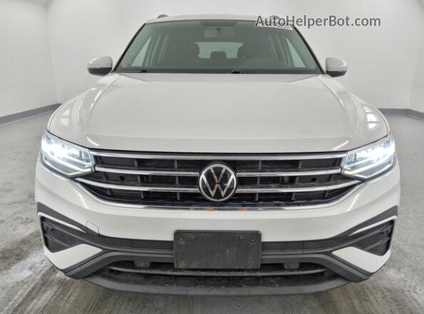 3VV1B7AX7NM083077 2022 VOLKSWAGEN TIGUAN White წინა ხედი