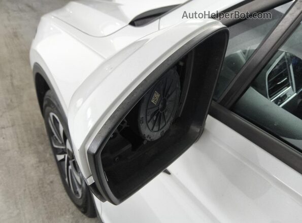 3VV1B7AX7NM083077 2022 VOLKSWAGEN TIGUAN White 