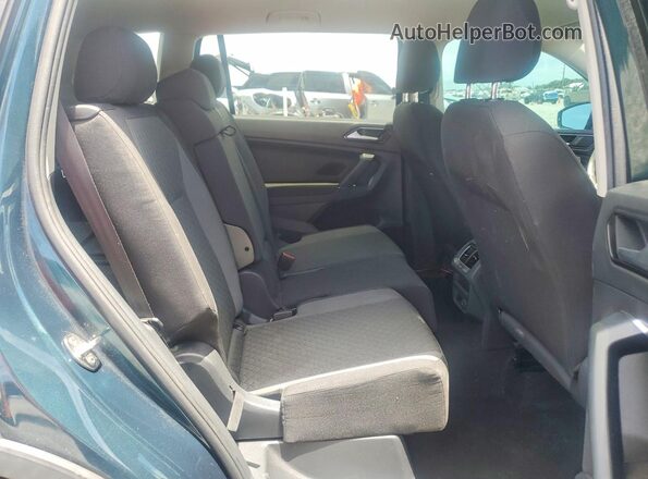 3VV1B7AX8JM019026 2018 VOLKSWAGEN TIGUAN Green უკანა სავარძლების ხედი