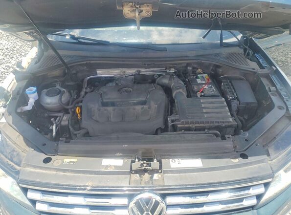 3VV1B7AX8JM019026 2018 VOLKSWAGEN TIGUAN Green უკანა სალონის ხედი