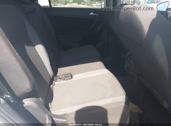3VV1B7AX8KM042243 2019 VOLKSWAGEN TIGUAN White Widok naklejki z numerem VIN