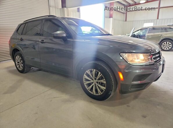 3VV1B7AX8LM097924 2020 VOLKSWAGEN TIGUAN Gray Front right