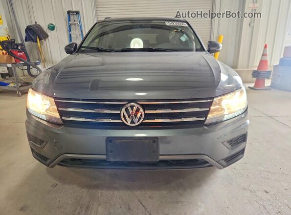 3VV1B7AX8LM097924 2020 VOLKSWAGEN TIGUAN Gray Front view