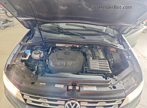 3VV1B7AX8LM097924 2020 VOLKSWAGEN TIGUAN Gray Engine compartment view