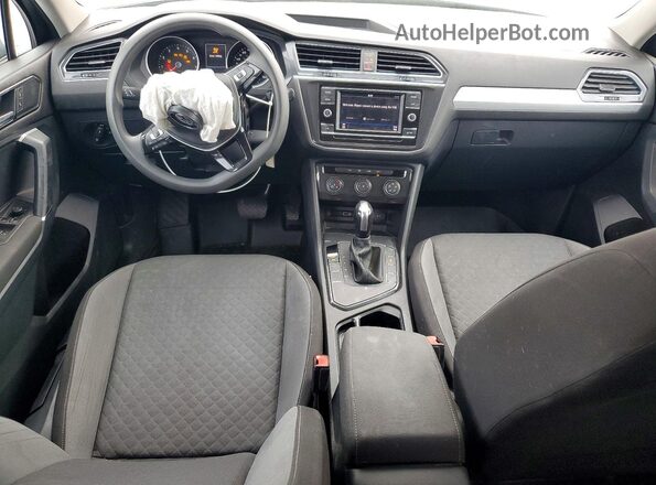 3VV1B7AX9JM079476 2018 VOLKSWAGEN TIGUAN Gray Widok deski rozdzielczej