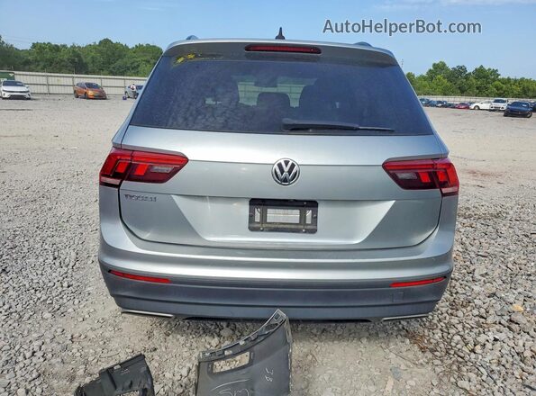 3VV1B7AX9LM135063 2020 VOLKSWAGEN TIGUAN Silver Вид ззаду