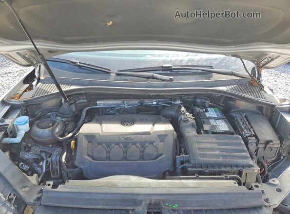 3VV1B7AX9LM135063 2020 VOLKSWAGEN TIGUAN Silver Вид підкапотного простору