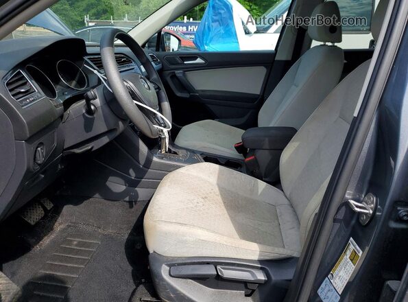 3VV1B7AX9LM180794 2020 VOLKSWAGEN TIGUAN Gray წინა სალონის ხედი