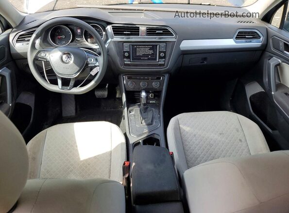 3VV1B7AX9LM180794 2020 VOLKSWAGEN TIGUAN Gray წინა პანელის ხედი