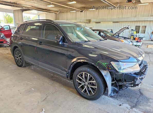 3VV1B7AX9MM132987 2021 VOLKSWAGEN TIGUAN Black Przód prawy