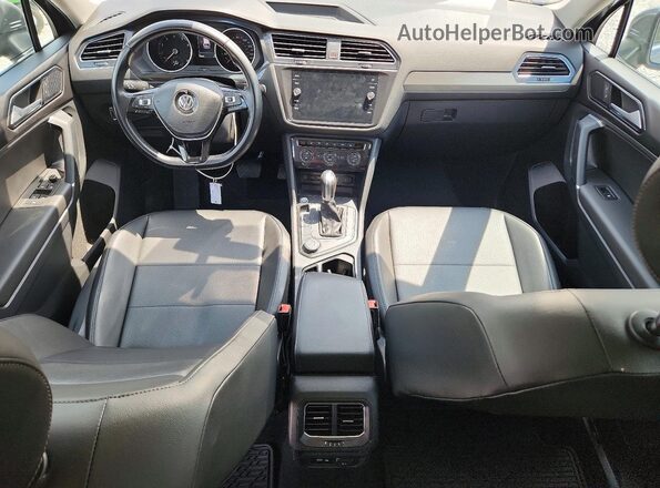 3VV2B7AX0JM122249 2018 VOLKSWAGEN TIGUAN Gray Вид панелі приладів
