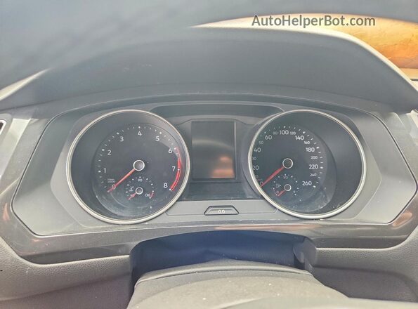 3VV2B7AX0JM166493 2018 VOLKSWAGEN TIGUAN Серебряный Вид щитка приборов