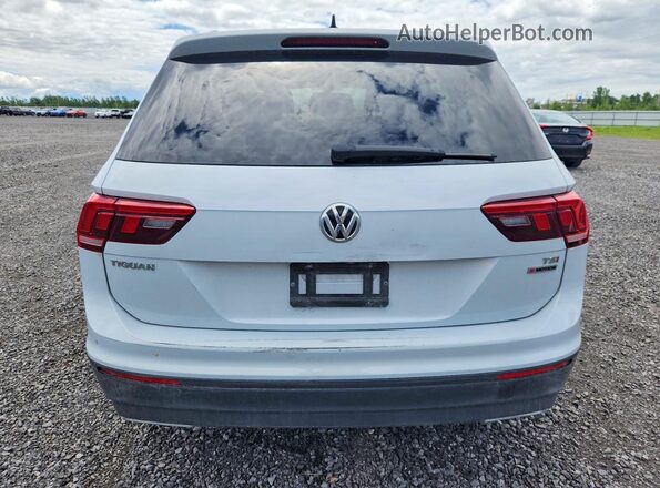 3VV2B7AX0JM166493 2018 VOLKSWAGEN TIGUAN Серебряный Вид сзади