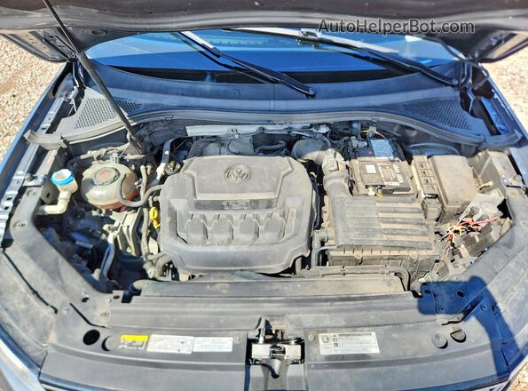 3VV2B7AX0JM184377 2018 VOLKSWAGEN TIGUAN Gray Engine compartment view