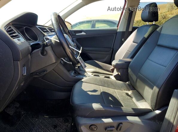 3VV2B7AX0KM122107 2019 VOLKSWAGEN TIGUAN Maroon Vista interior delantera