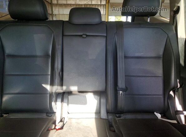 3VV2B7AX0LM091698 2020 VOLKSWAGEN TIGUAN Серый Вид задних сидений