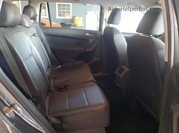 3VV2B7AX0LM091698 2020 VOLKSWAGEN TIGUAN Серый Вид задней части салона
