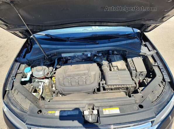 3VV2B7AX0NM037529 2022 VOLKSWAGEN TIGUAN Black Engine compartment view