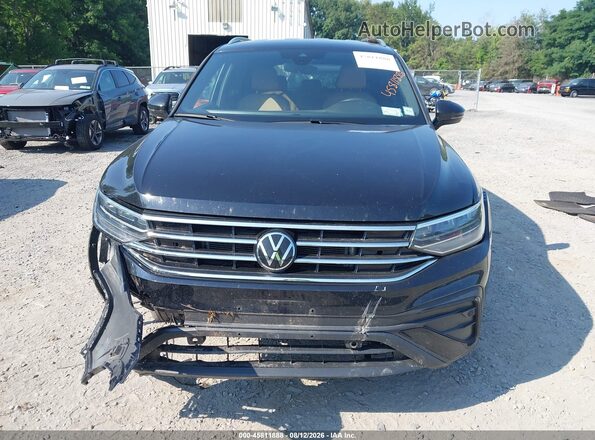 3VV2B7AX0RM014239 2024 VOLKSWAGEN TIGUAN Black Widok z przodu