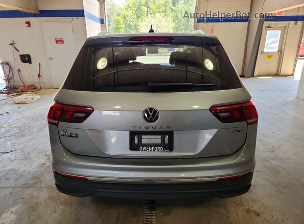 3VV2B7AX0RM036015 2024 VOLKSWAGEN TIGUAN Gray Вид ззаду