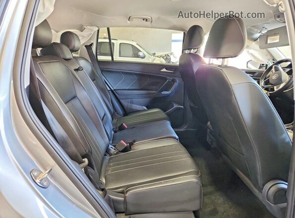 3VV2B7AX0RM036015 2024 VOLKSWAGEN TIGUAN Gray Вид задньої частини салону