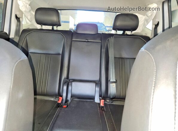 3VV2B7AX0RM036015 2024 VOLKSWAGEN TIGUAN Gray Вид задніх сидінь