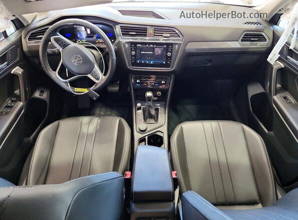 3VV2B7AX0RM036015 2024 VOLKSWAGEN TIGUAN Gray Вид панелі приладів