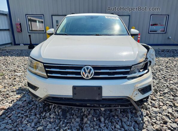 3VV2B7AX1JM097524 2018 VOLKSWAGEN TIGUAN White Widok z przodu