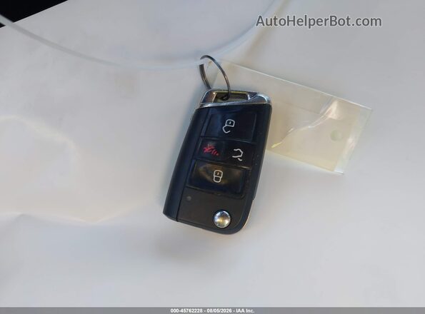 3VV2B7AX1JM123278 2018 VOLKSWAGEN TIGUAN Черный Вид панели приборов