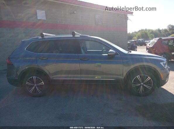 3VV2B7AX1JM206256 2018 VOLKSWAGEN TIGUAN Серый Вид задней части салона